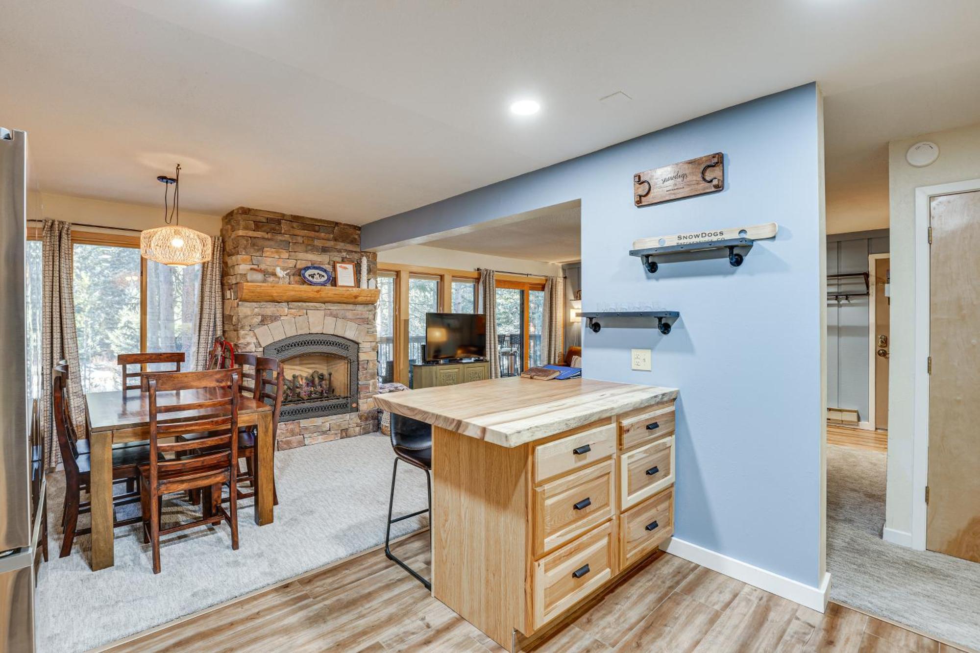 Apartamento Snowdogs Breck With Fireplace Walk To Lifts *